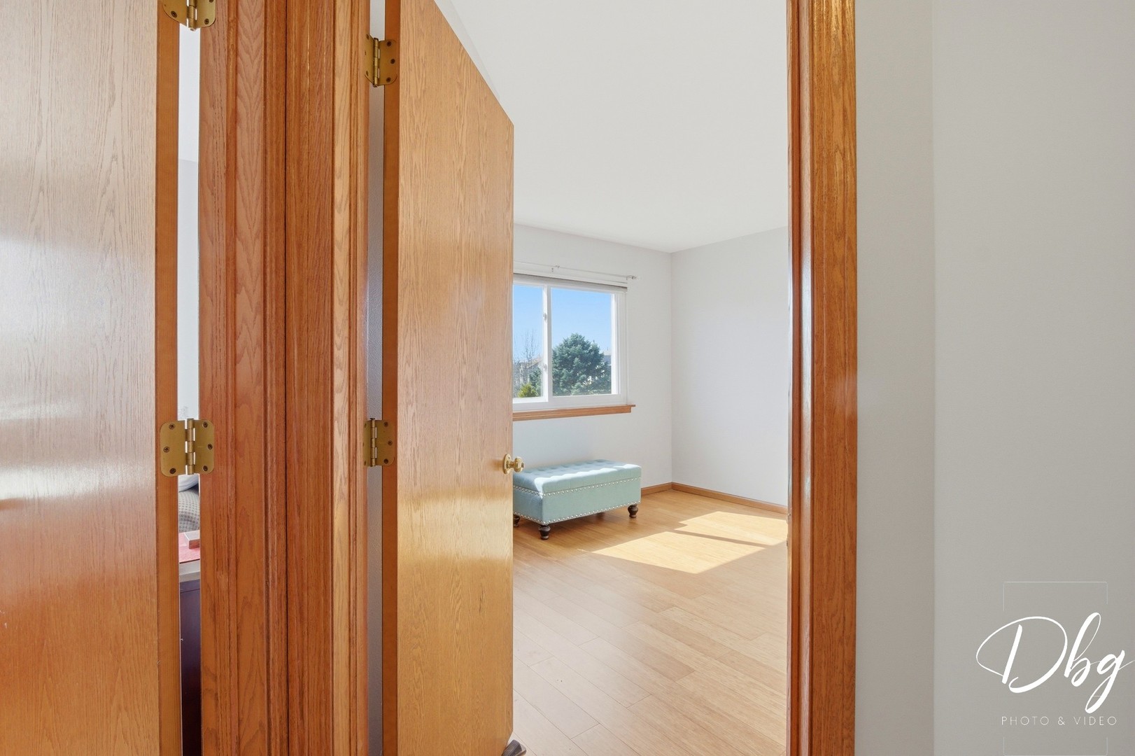 7 E Dahlia Lane, Round Lake Beach, IL 60073