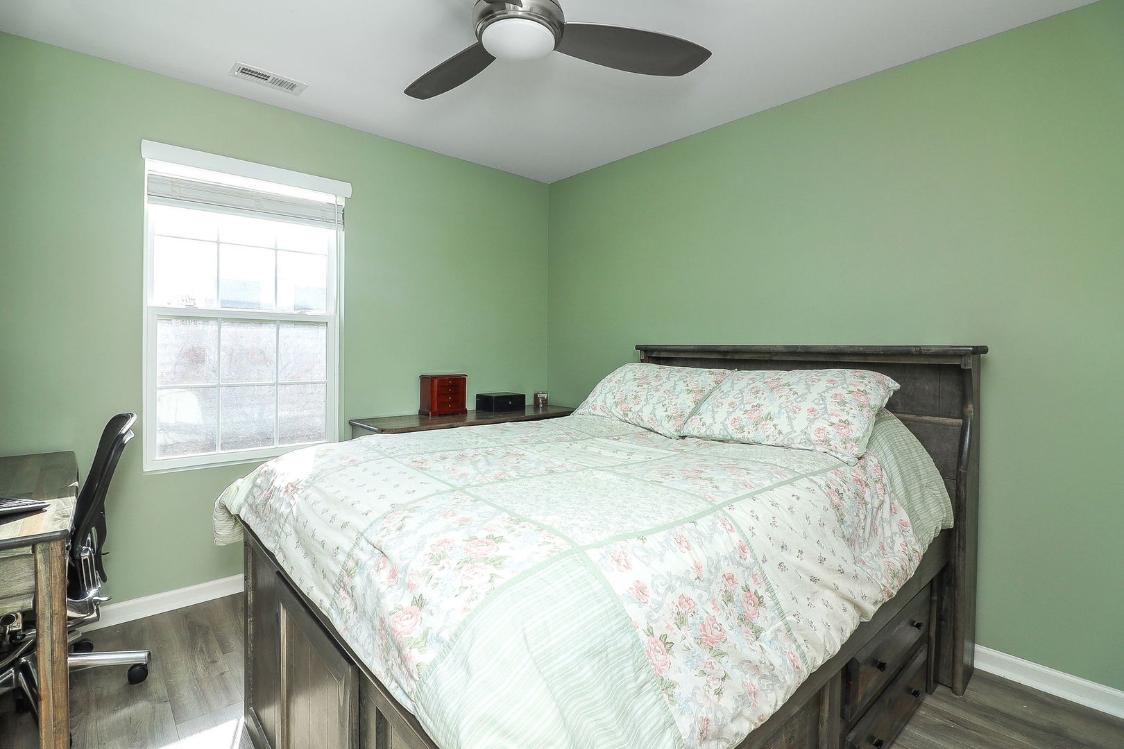 2084 Canyon Creek Court, Aurora, IL 60503