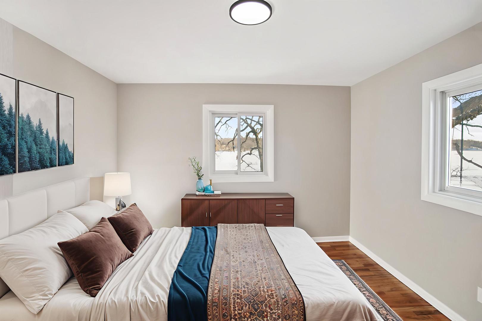 3312 W Lake Shore Drive, Wonder Lake, IL 60097