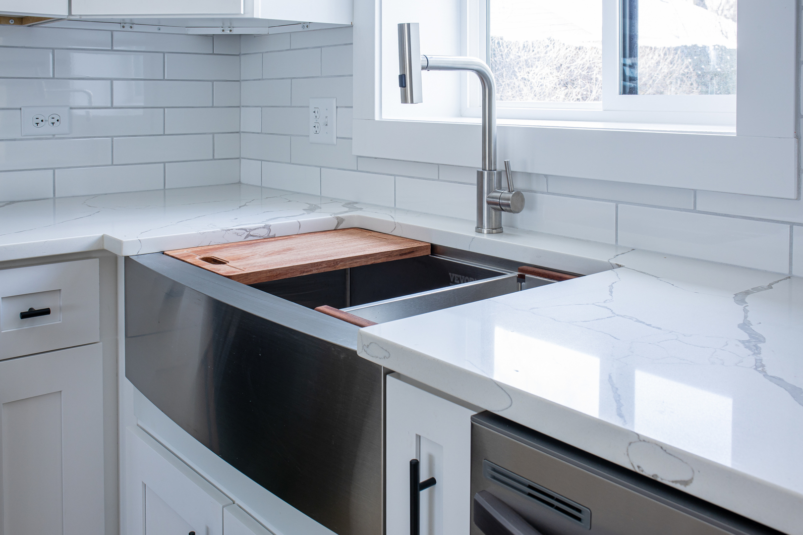 210 N Russel Street, Mount Prospect, IL 60056