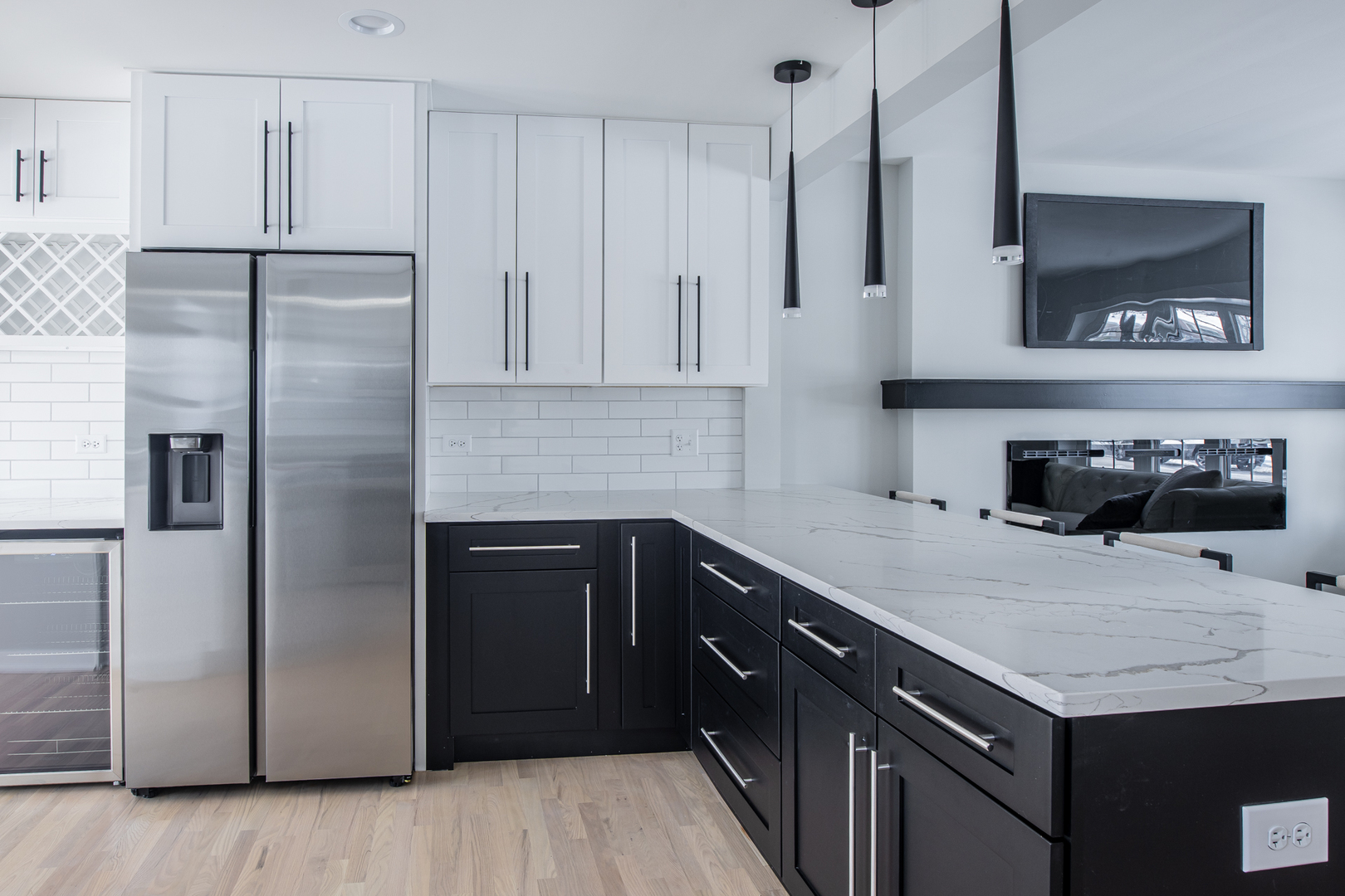 210 N Russel Street, Mount Prospect, IL 60056