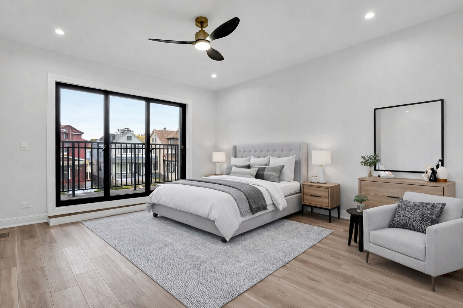 843 N Lorel Avenue, Chicago, IL 60651