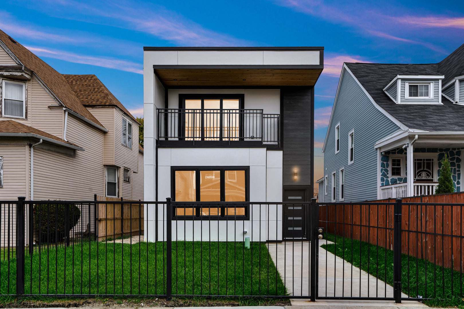 843 N Lorel Avenue, Chicago, IL 60651