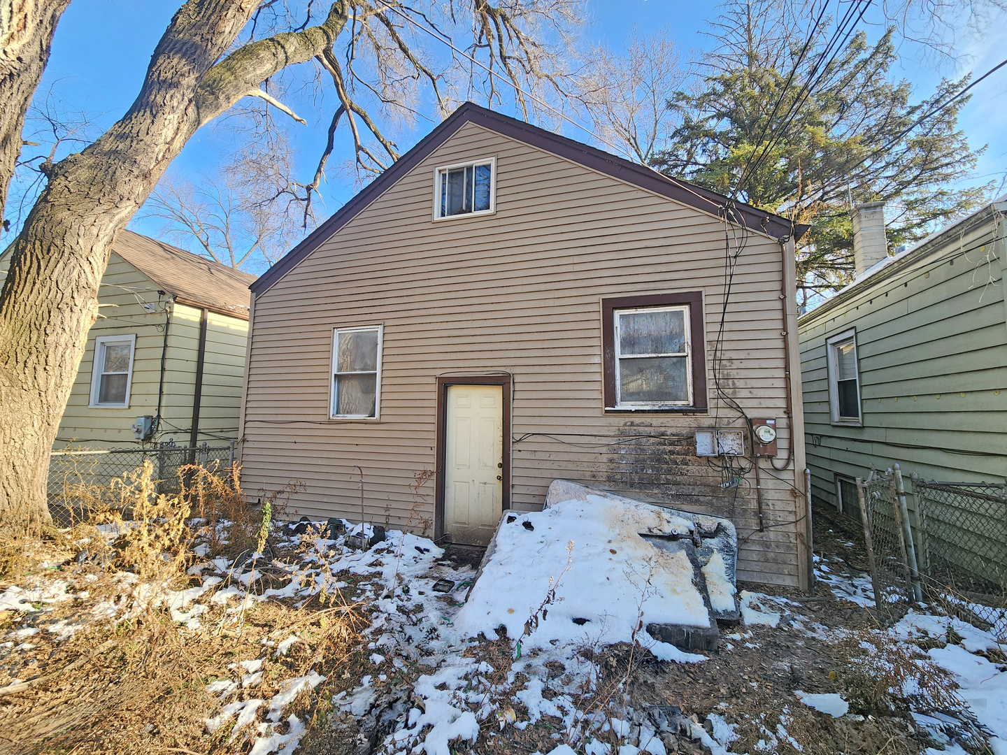 12030 S Wentworth Avenue, Chicago, IL 60628