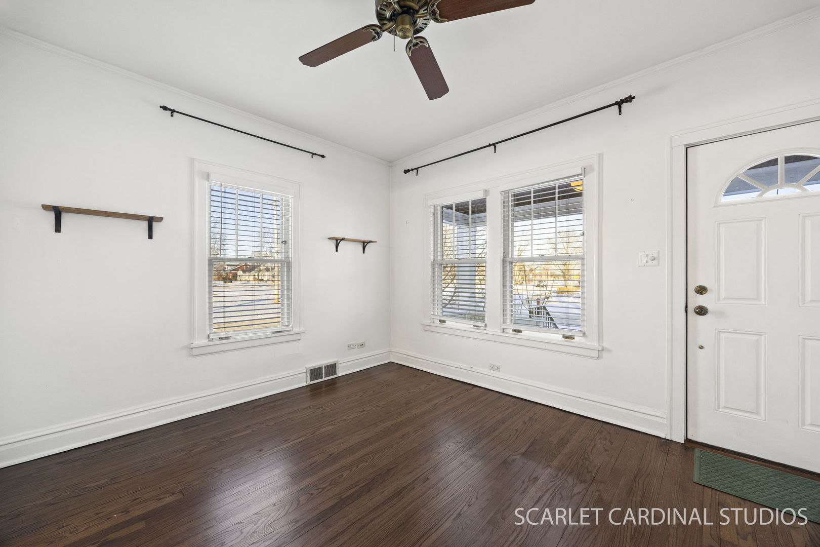 402 S Michigan Avenue, Villa Park, IL 60181