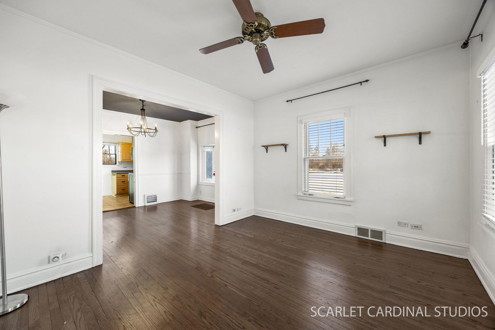 402 S Michigan Avenue, Villa Park, IL 60181