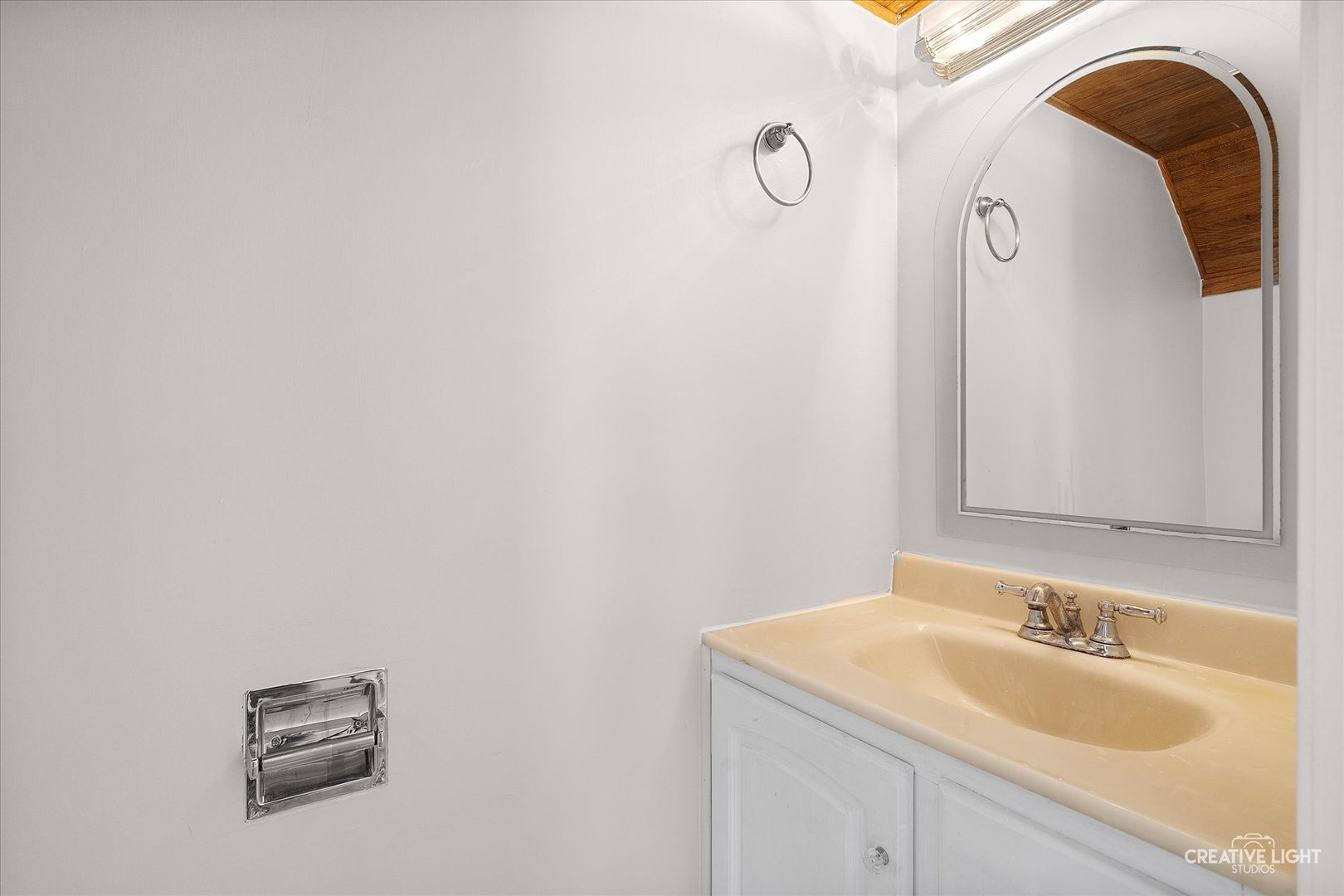 2456 Devonshire Court, Aurora, IL 60502