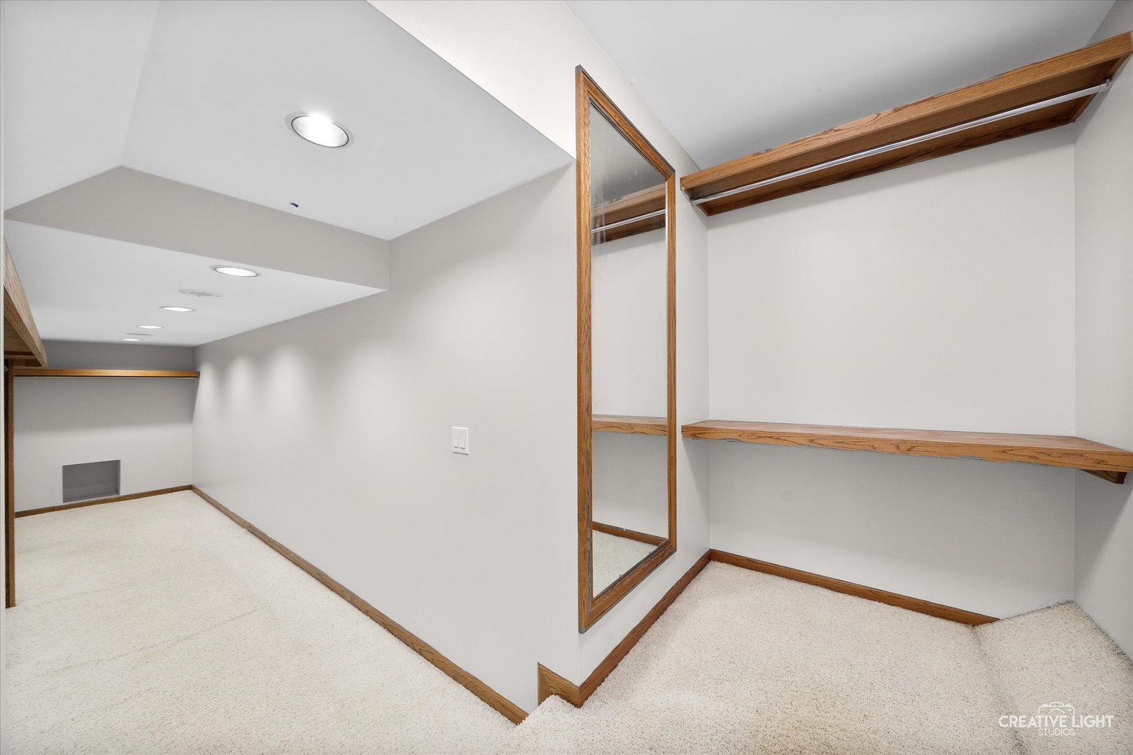 2456 Devonshire Court, Aurora, IL 60502