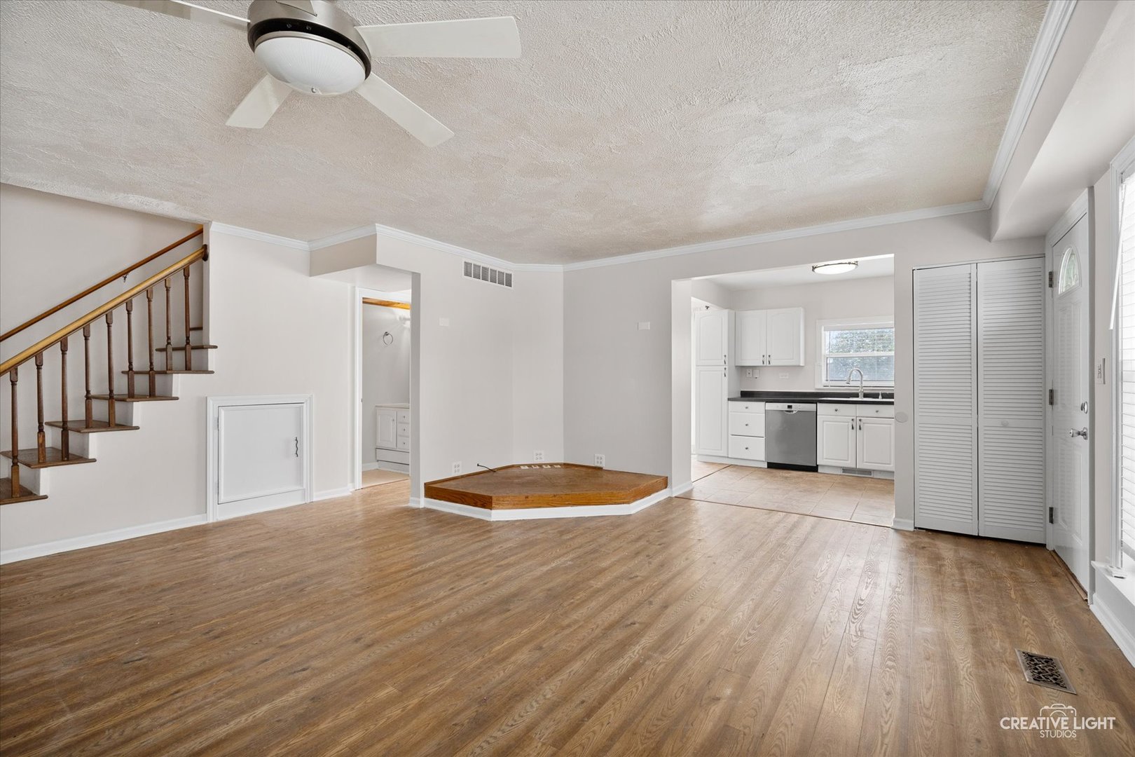 2456 Devonshire Court, Aurora, IL 60502