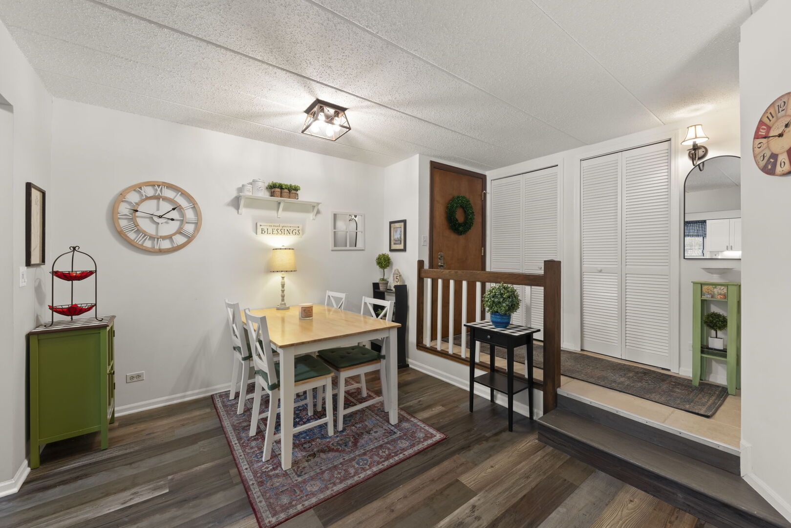 404 Melrose Avenue #103, Glen Ellyn, IL 60137