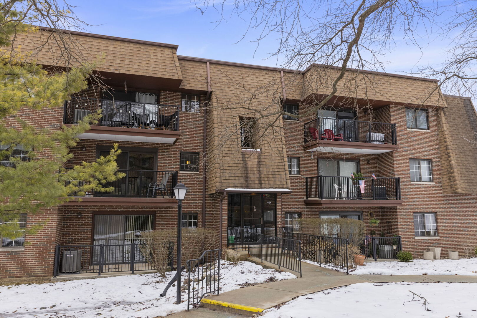 404 Melrose Avenue #103, Glen Ellyn, IL 60137