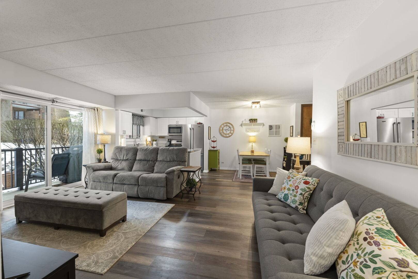 404 Melrose Avenue #103, Glen Ellyn, IL 60137