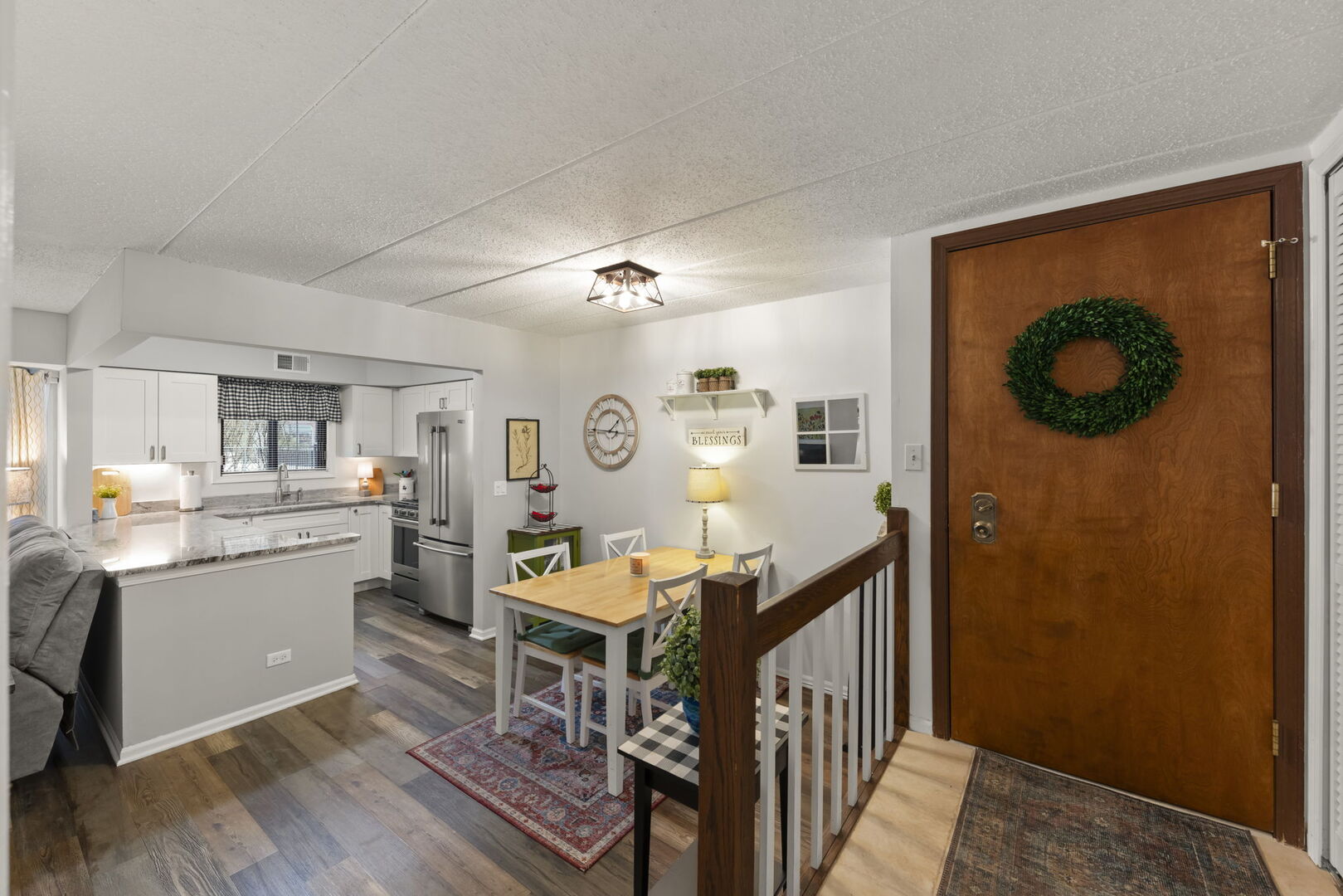 404 Melrose Avenue #103, Glen Ellyn, IL 60137