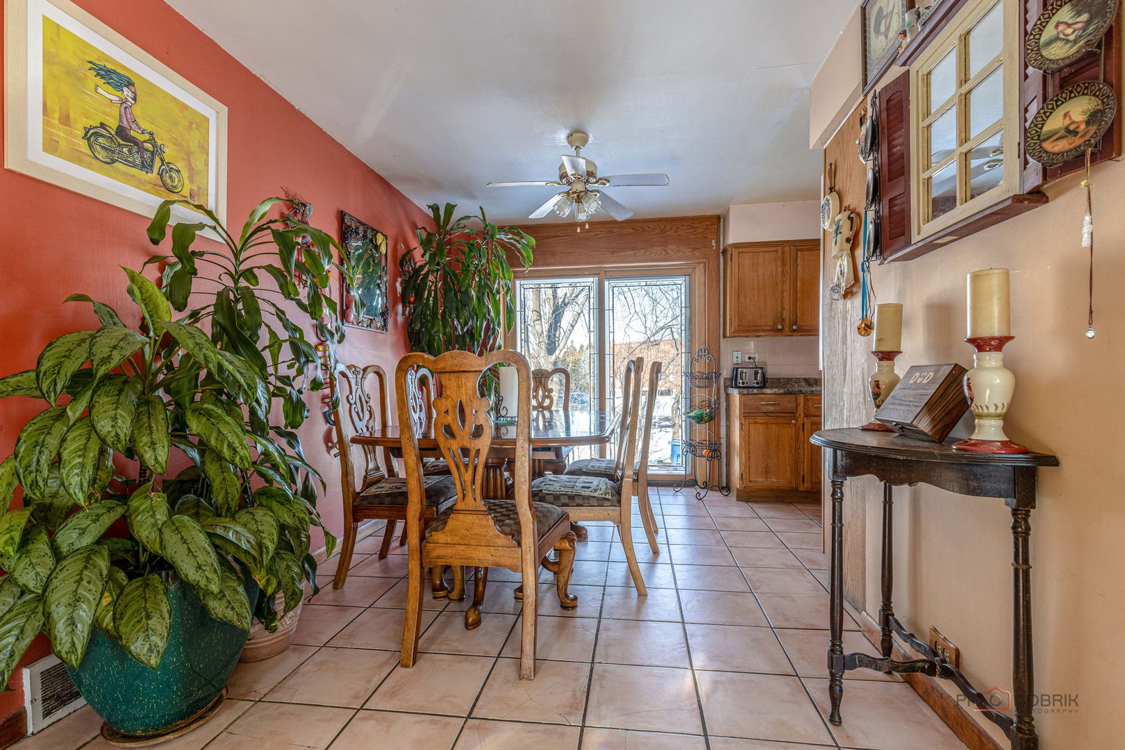 908 E Central Road, Mount Prospect, IL 60056