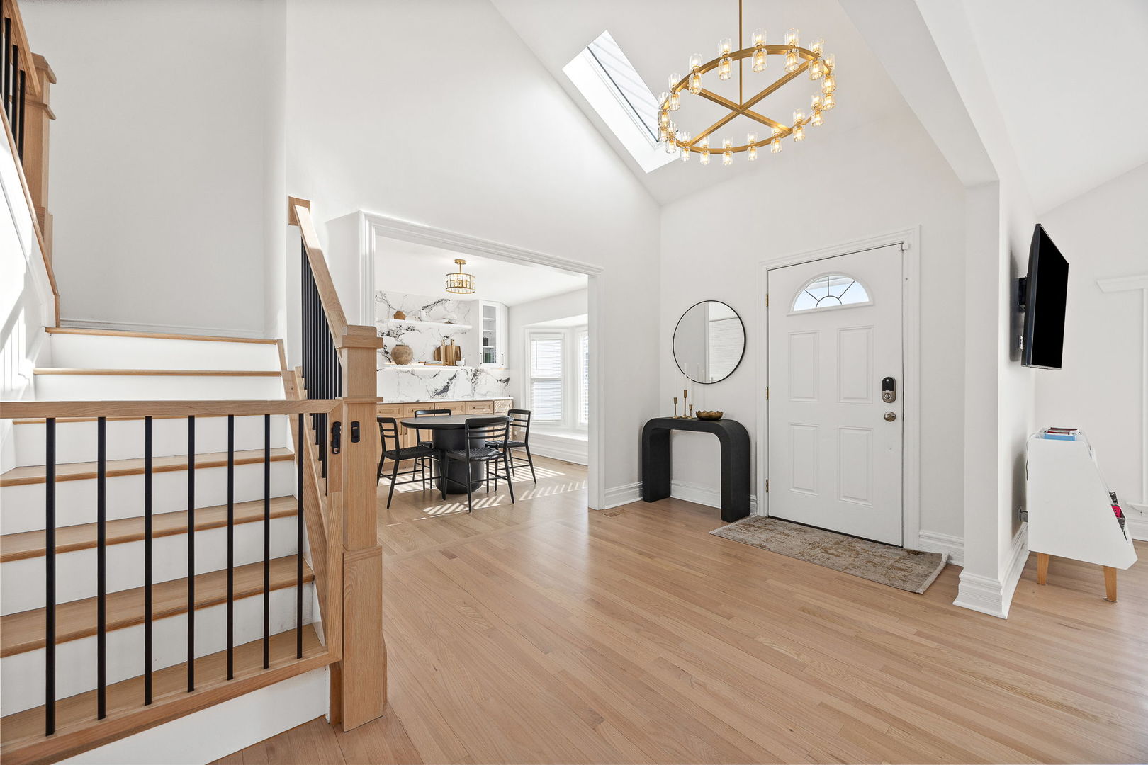 4573 Basswood Drive, Lisle, IL 60532