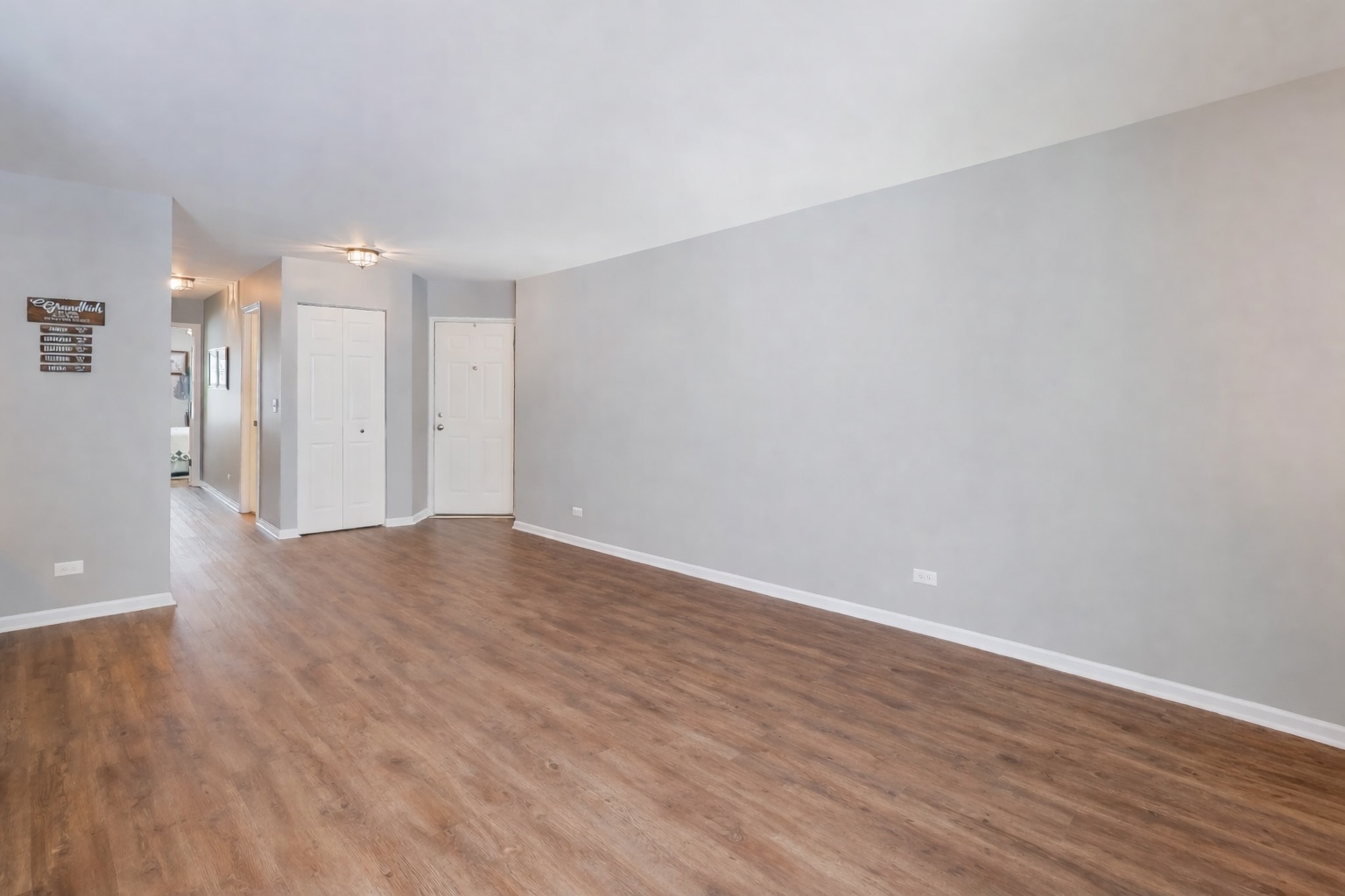 1403 Clove Court #B, Mount Prospect, IL 60056