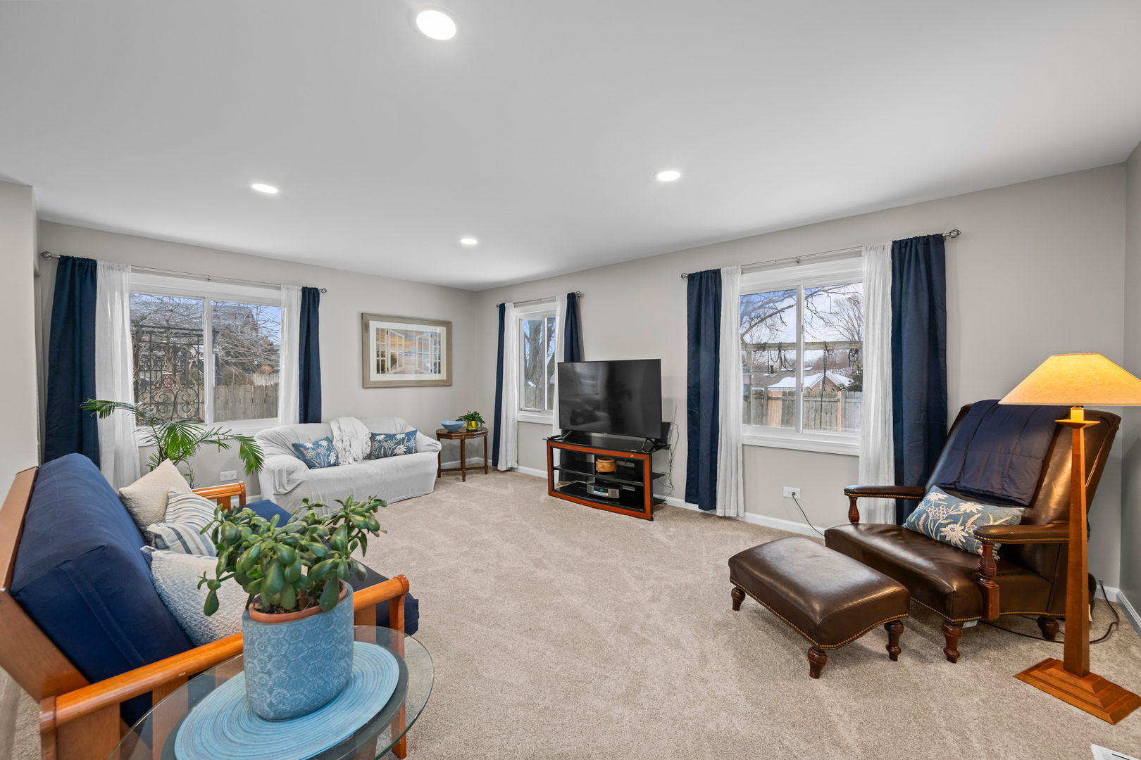 267 Timber Hill Road, Buffalo Grove, IL 60089