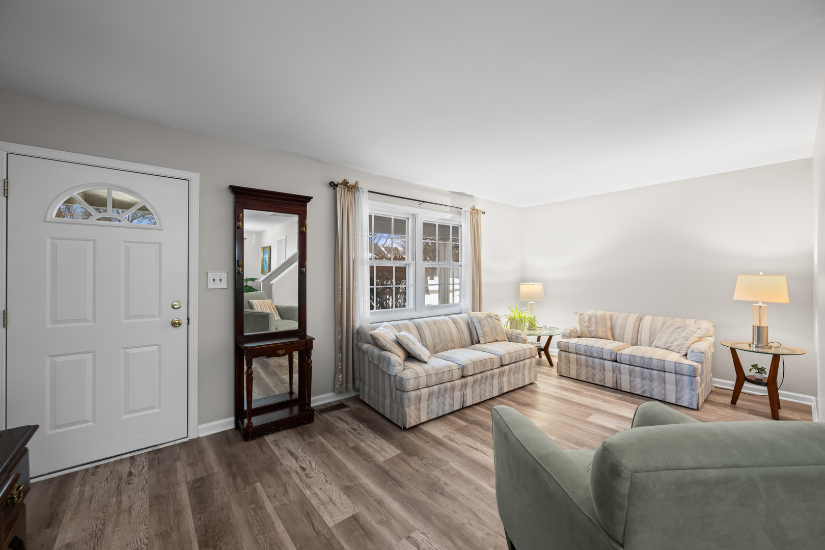 267 Timber Hill Road, Buffalo Grove, IL 60089