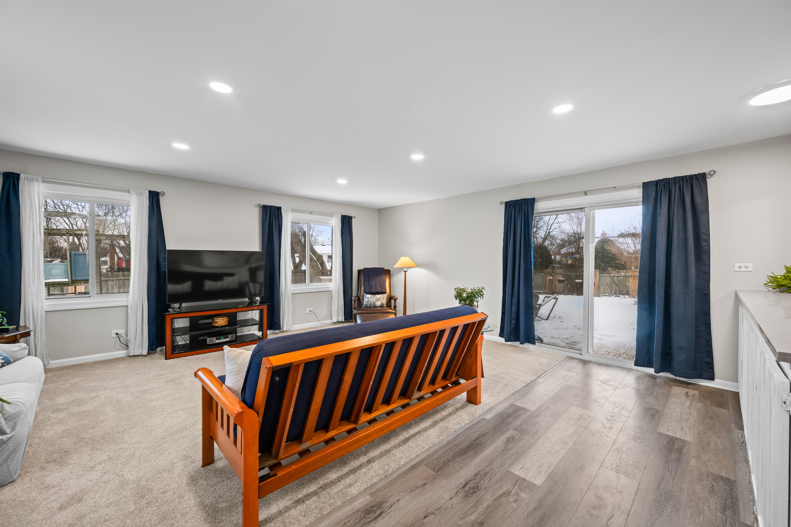 267 Timber Hill Road, Buffalo Grove, IL 60089