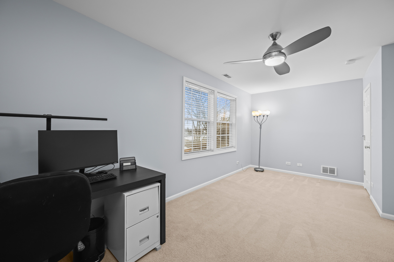 267 Timber Hill Road, Buffalo Grove, IL 60089