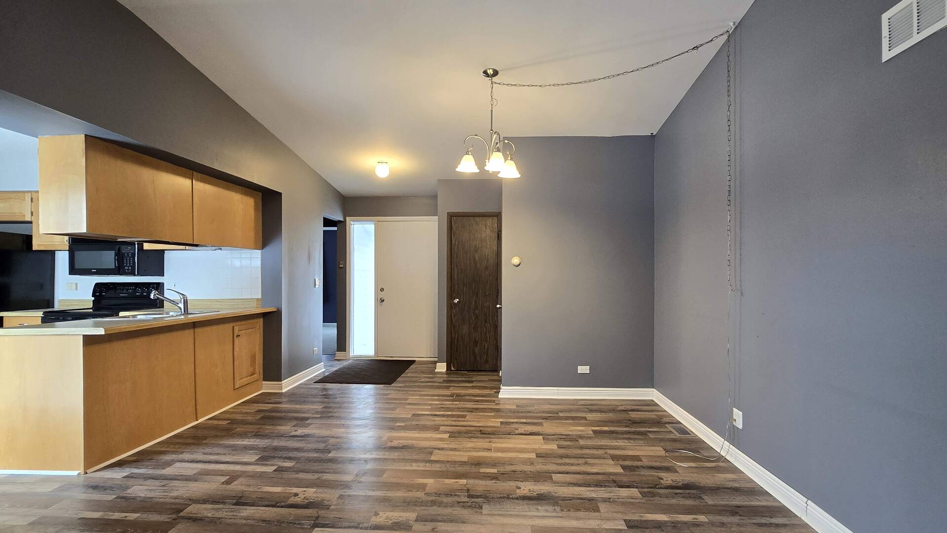 903 Bidwell Drive, Gurnee, IL 60031