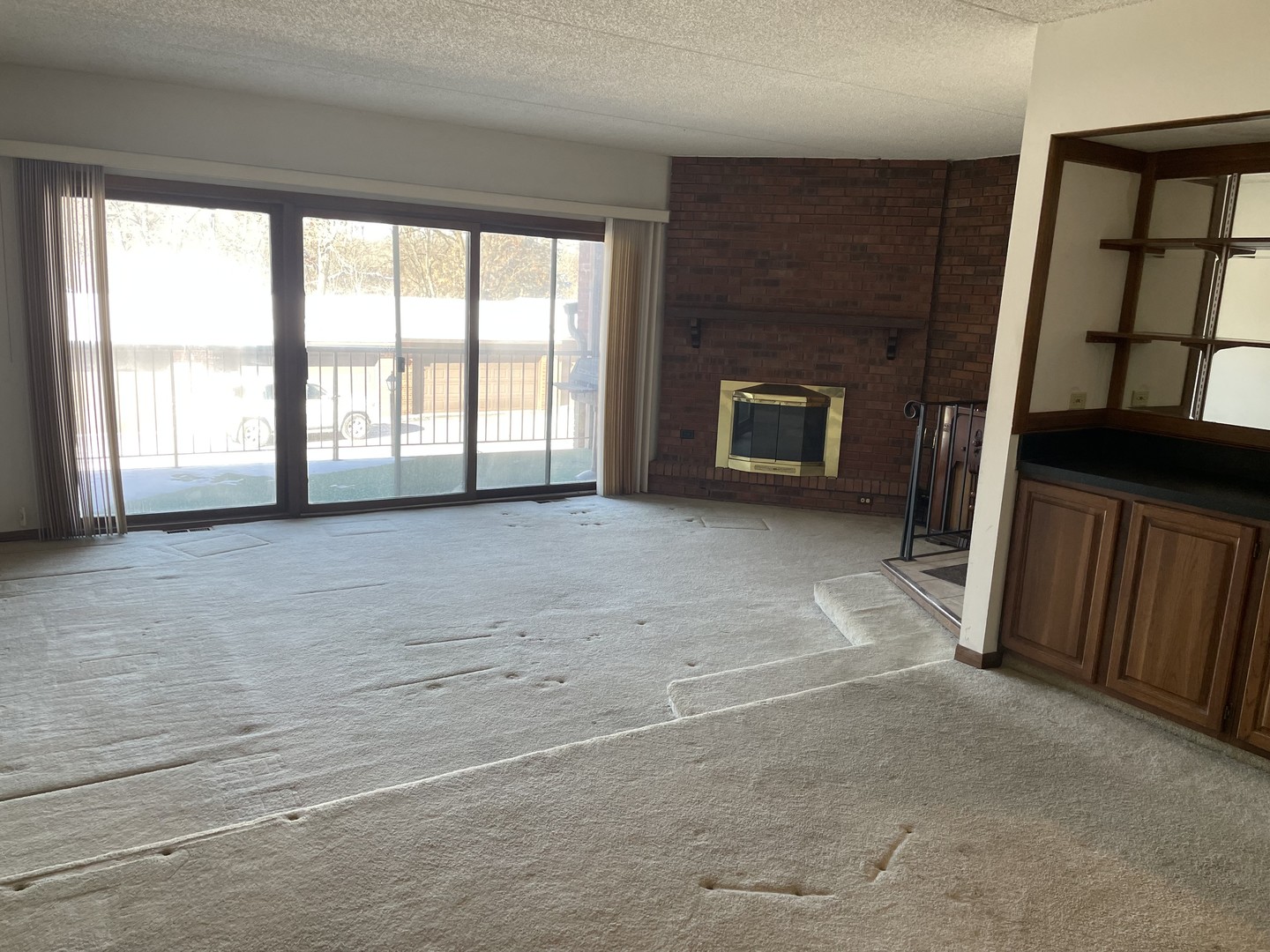 2 Cinnamon Creek Drive #2S, Palos Hills, IL 60465