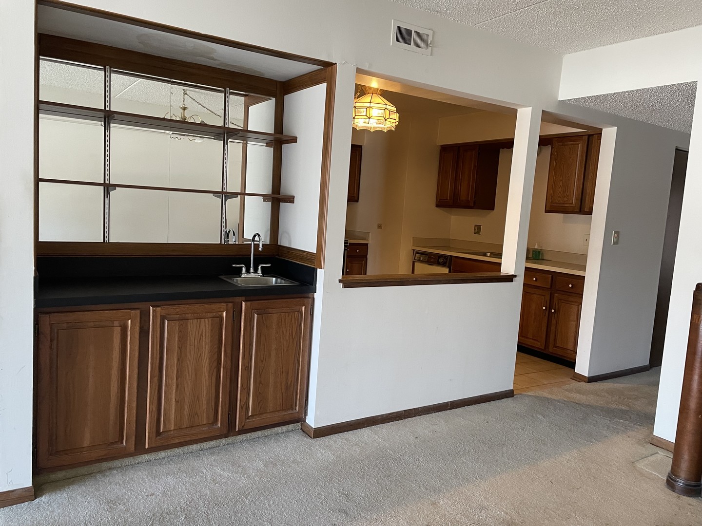 2 Cinnamon Creek Drive #2S, Palos Hills, IL 60465