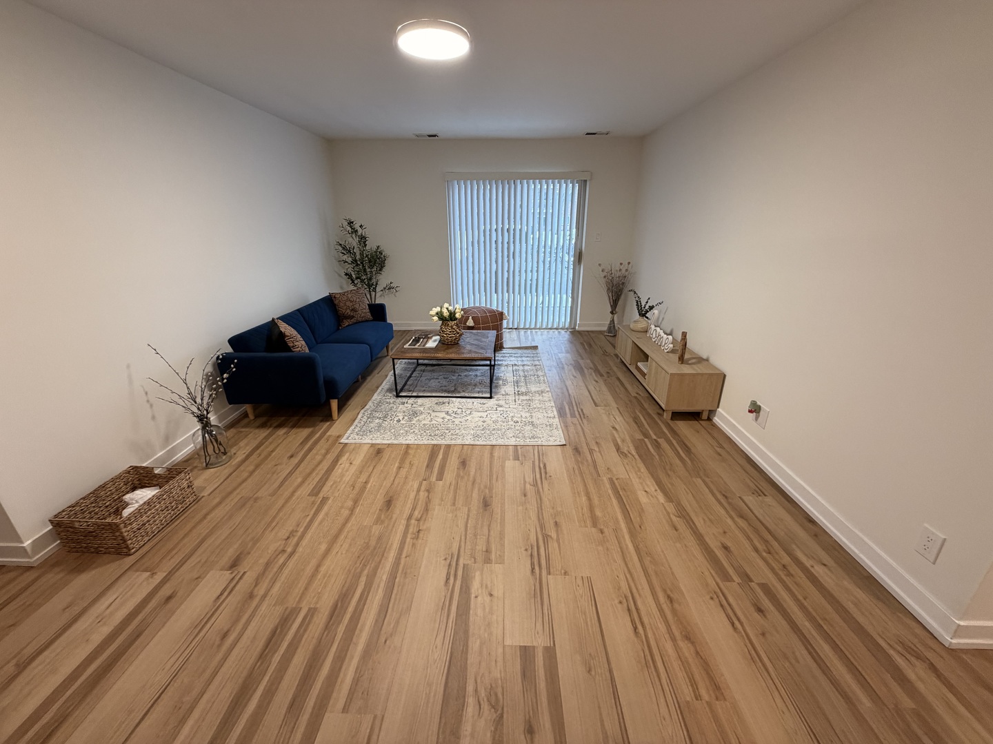 607 W Central Road #7A-4, Mount Prospect, IL 60056