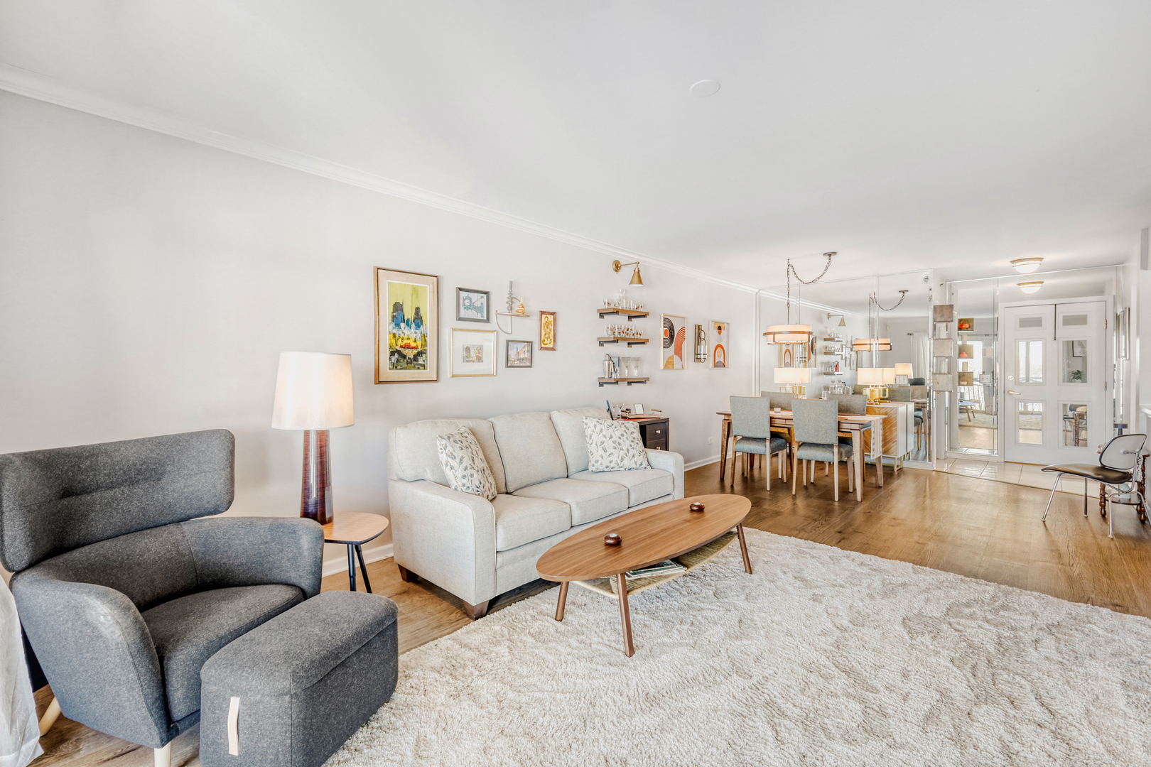 720 Creekside Drive #503, Mount Prospect, IL 60056