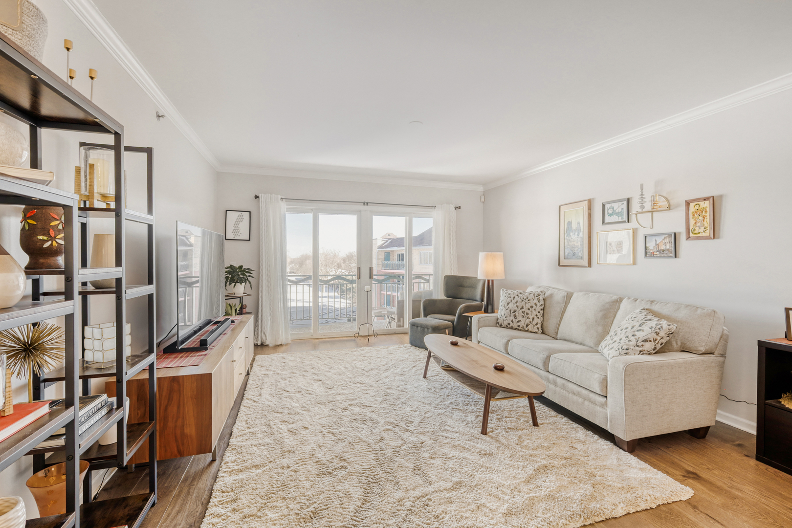 720 Creekside Drive #503, Mount Prospect, IL 60056