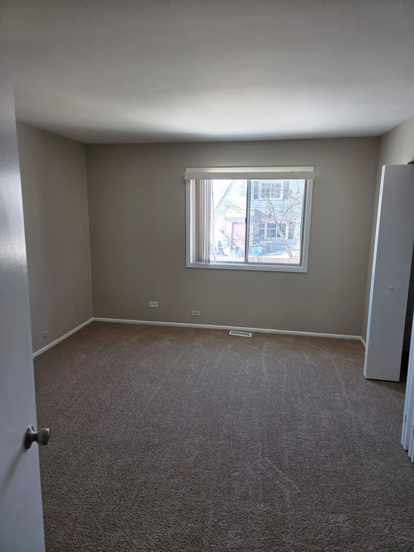 209 Mill Stream Drive, Bolingbrook, IL 60440