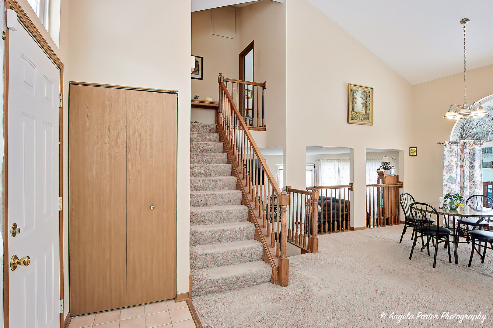 2493 N Orchard Lane, Round Lake Beach, IL 60073