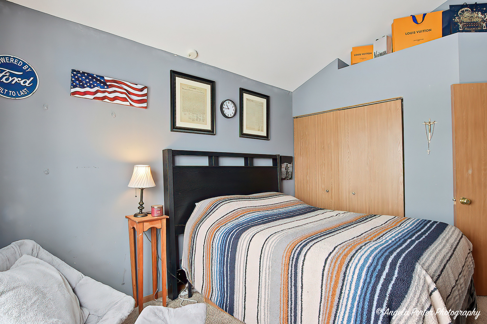 2493 N Orchard Lane, Round Lake Beach, IL 60073