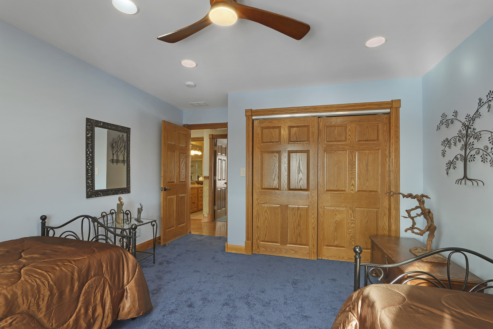 24412 78th Street, Salem, WI 53168