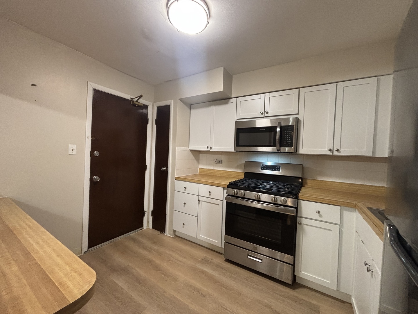 9546 Dee Road #1F, Des Plaines, IL 60016