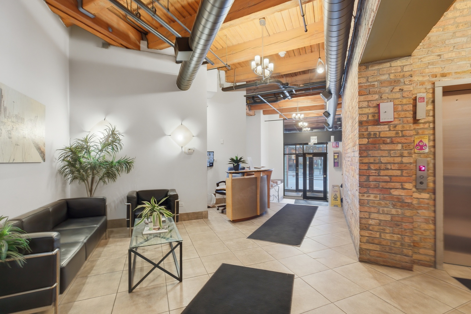 225 W HURON Street #313, Chicago, IL 60654