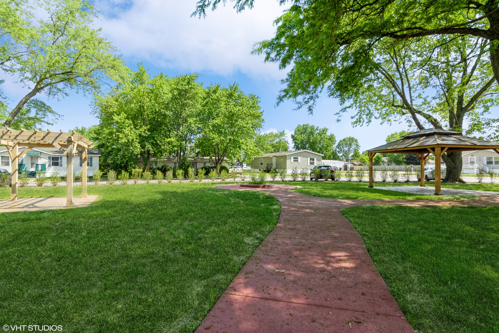 297 Pattie Lane, Lynwood, IL 60411