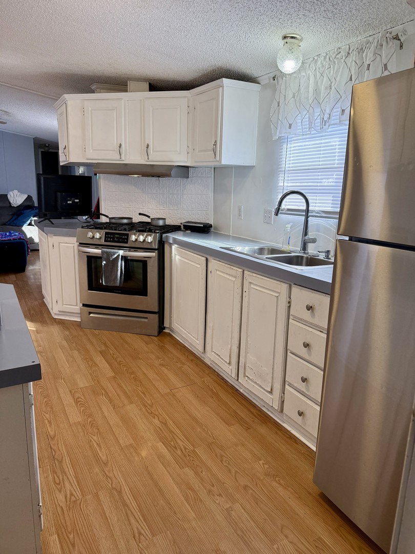 297 Pattie Lane, Lynwood, IL 60411