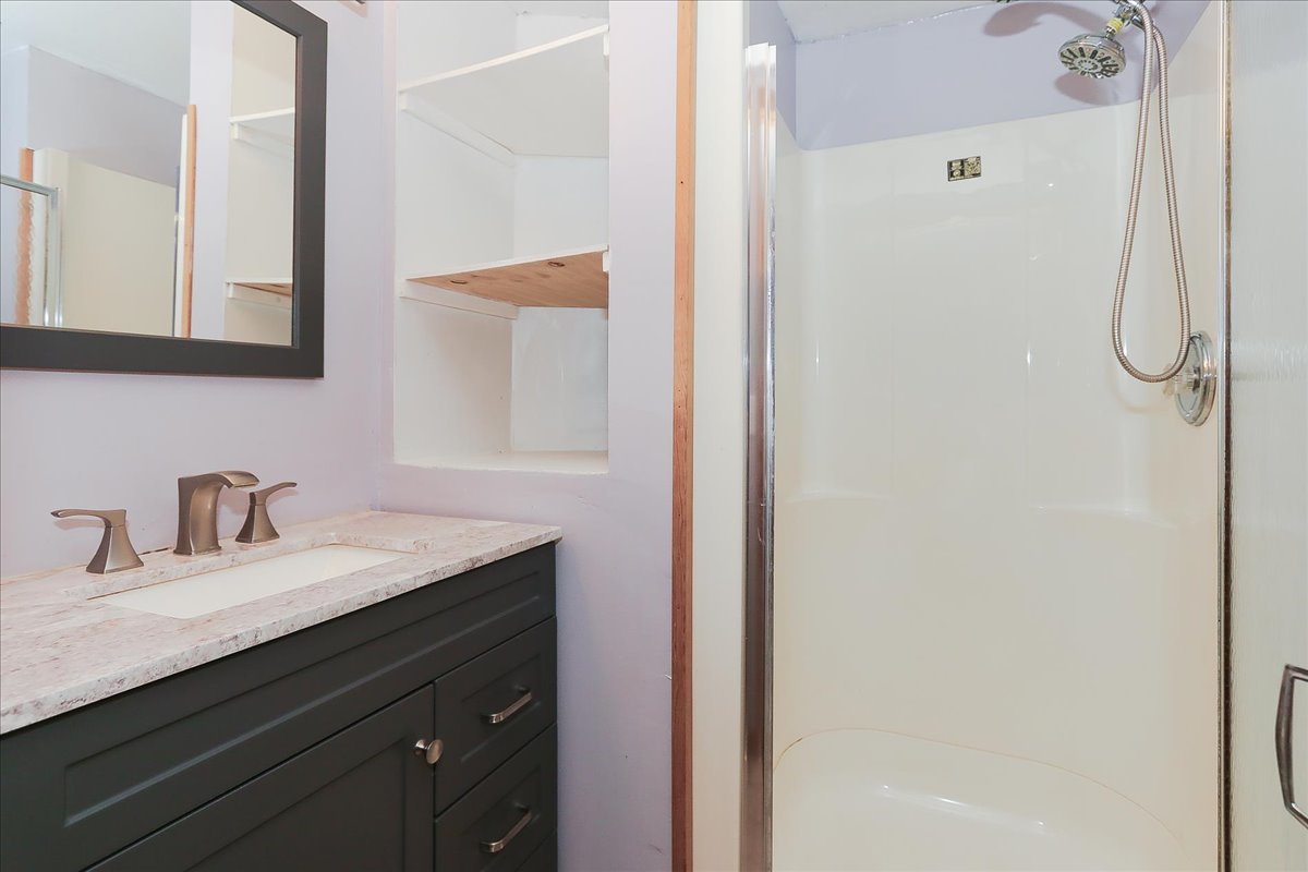 296 W Cherrywood Drive, Palatine, IL 60067