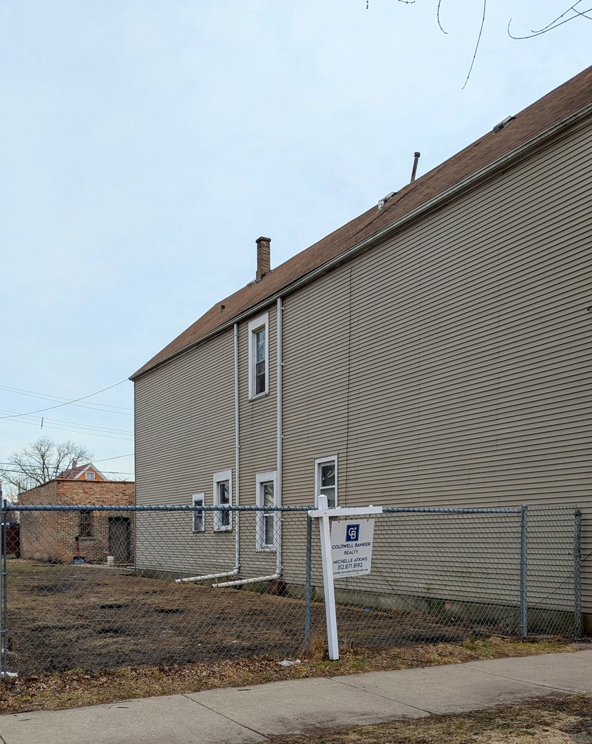 4805 S Elizabeth Street, Chicago, IL 60609