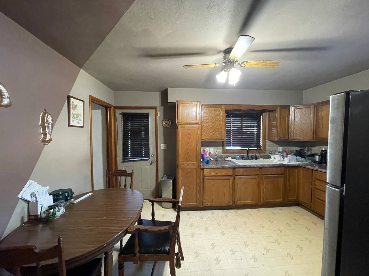 1245 W Violet Street, Freeport, IL 61032