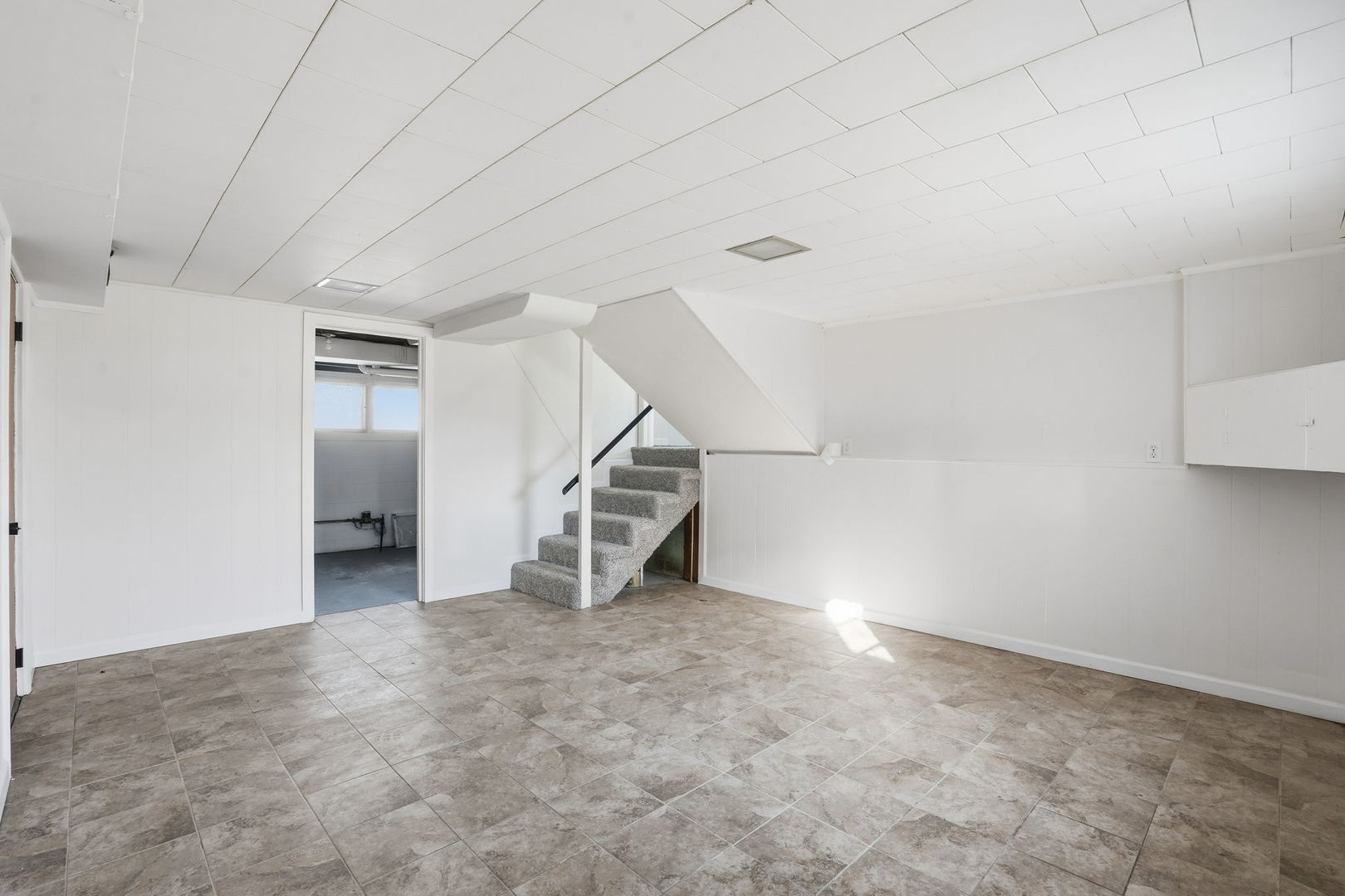 1519 Parklane Drive, Bettendorf, IA 52722