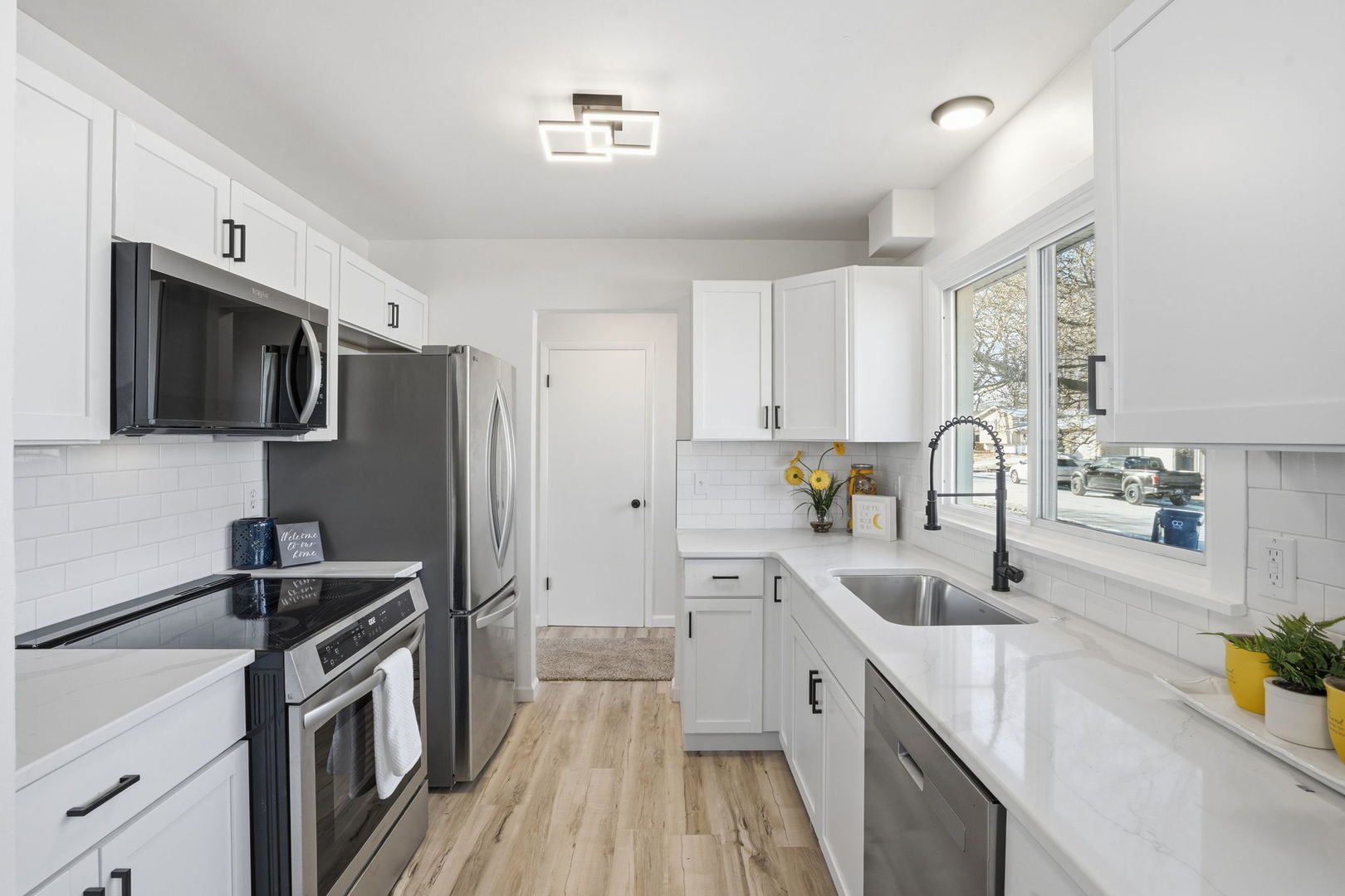 1519 Parklane Drive, Bettendorf, IA 52722