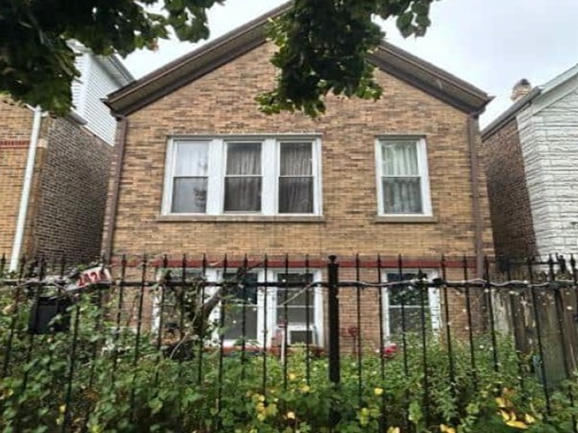 2426 S Homan Avenue, Chicago, IL 60623