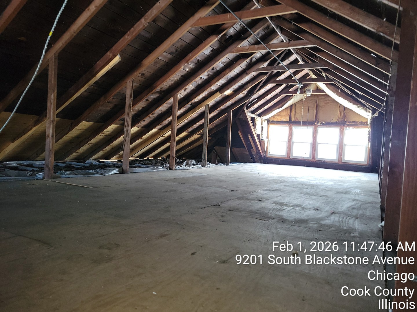 9201 S Blackstone Avenue, Chicago, IL 60619