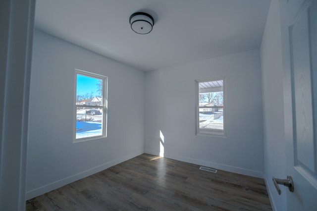 806 Woods Avenue, Joliet, IL 60436