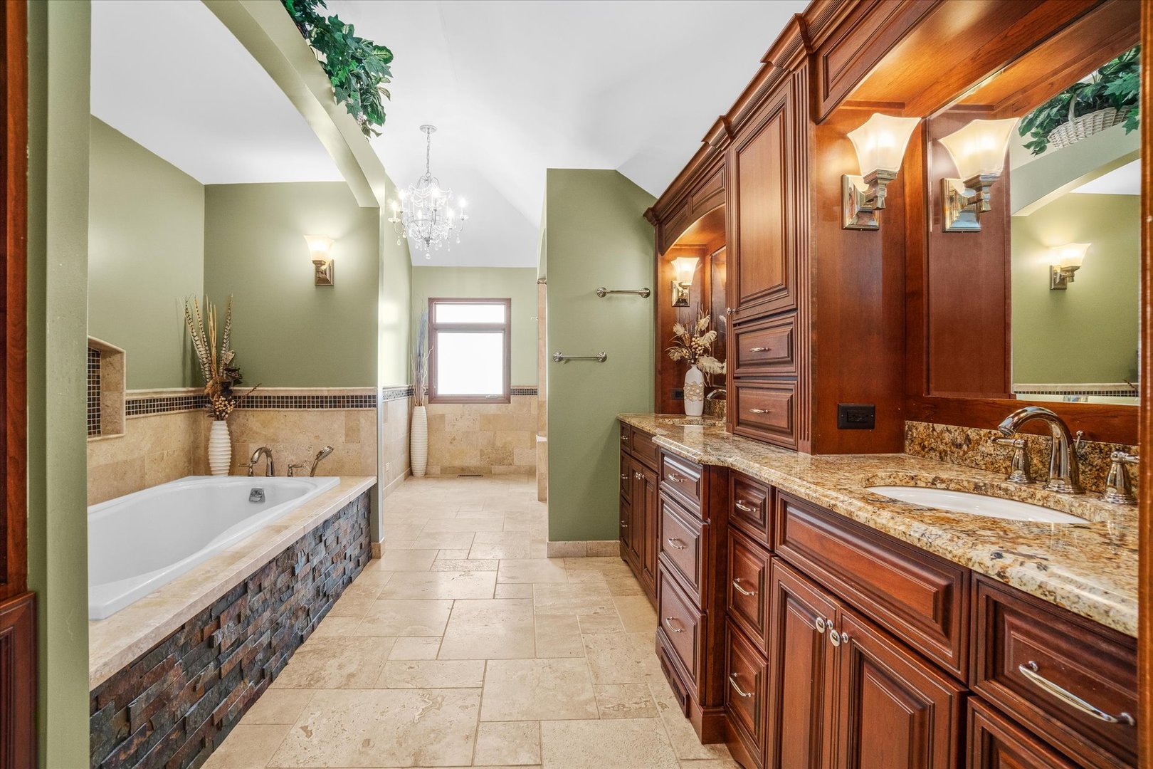 3212 Bennett Drive, Naperville, IL 60564