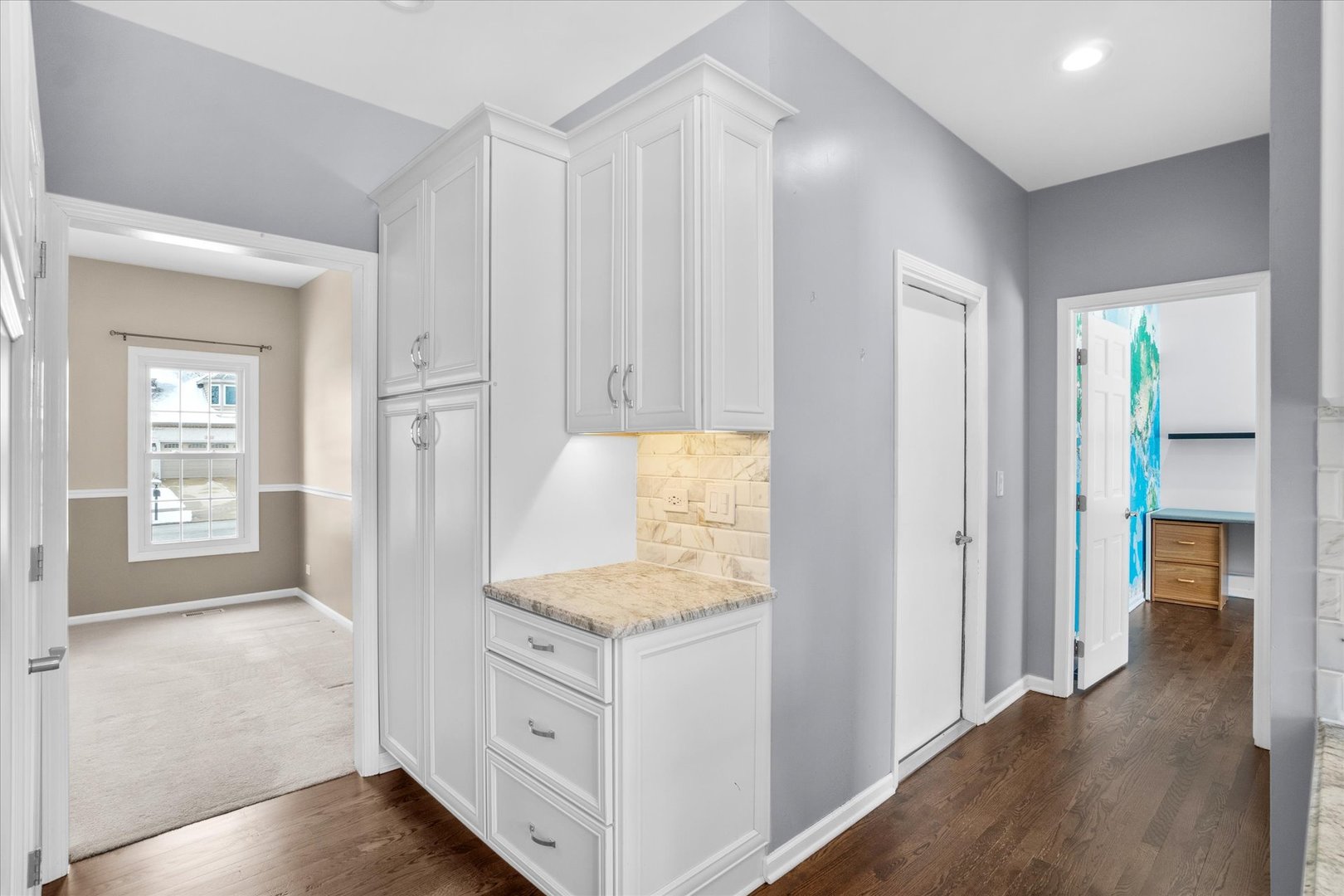 3212 Bennett Drive, Naperville, IL 60564