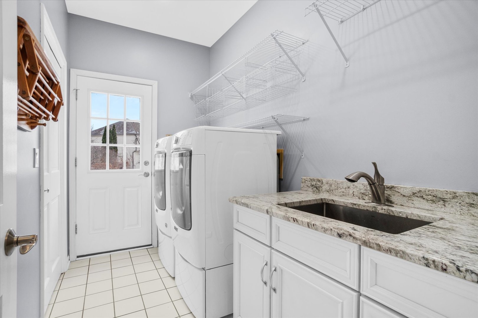 3212 Bennett Drive, Naperville, IL 60564