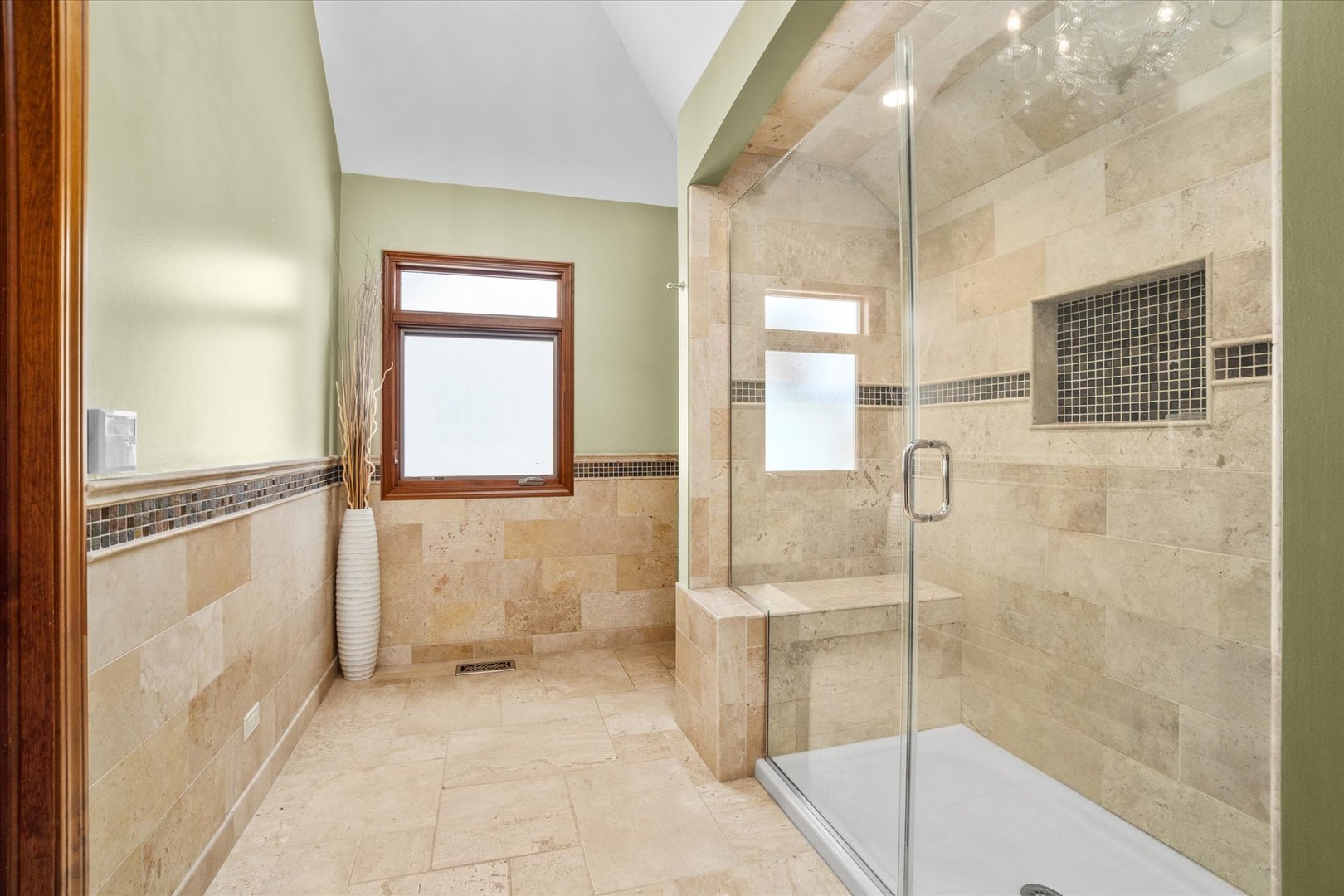 3212 Bennett Drive, Naperville, IL 60564